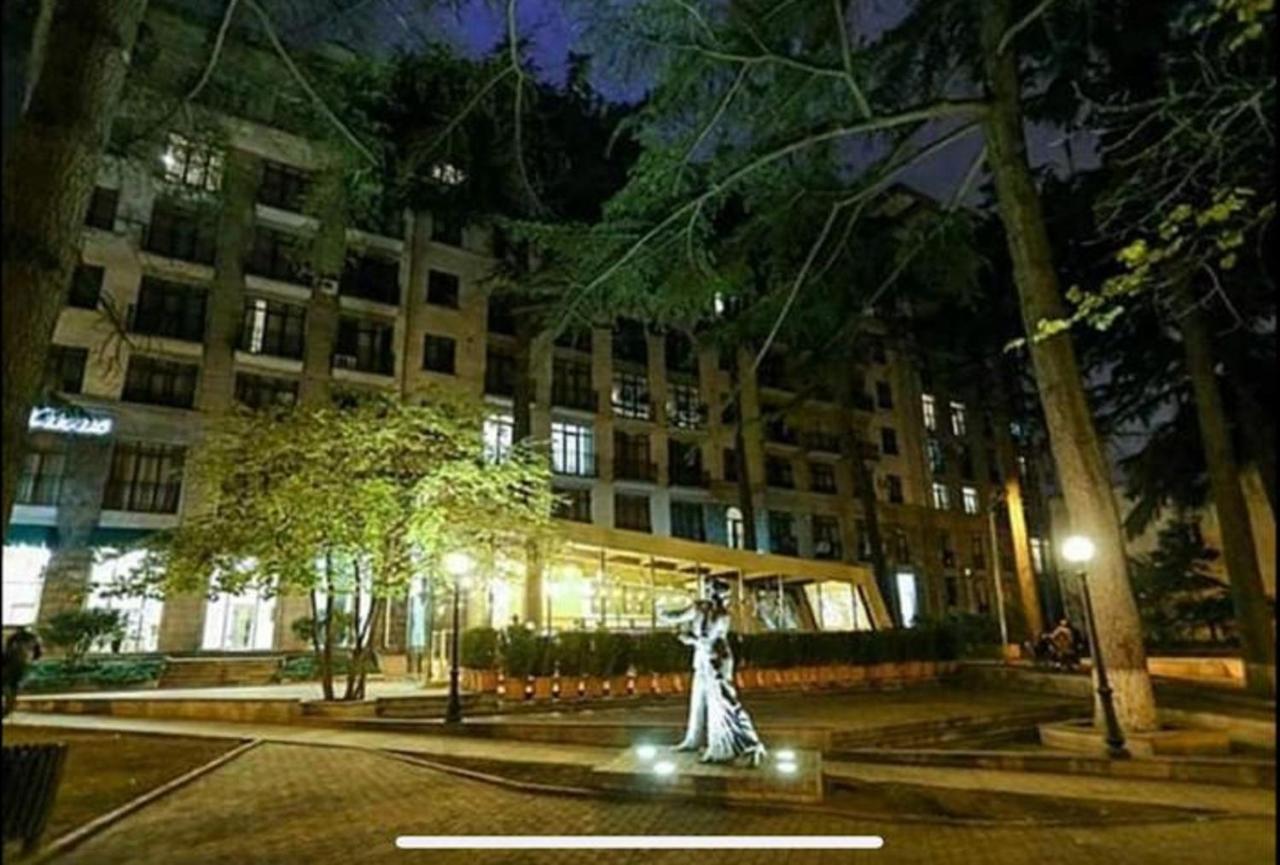 Freedom Square Apartment Tbiliszi Kültér fotó